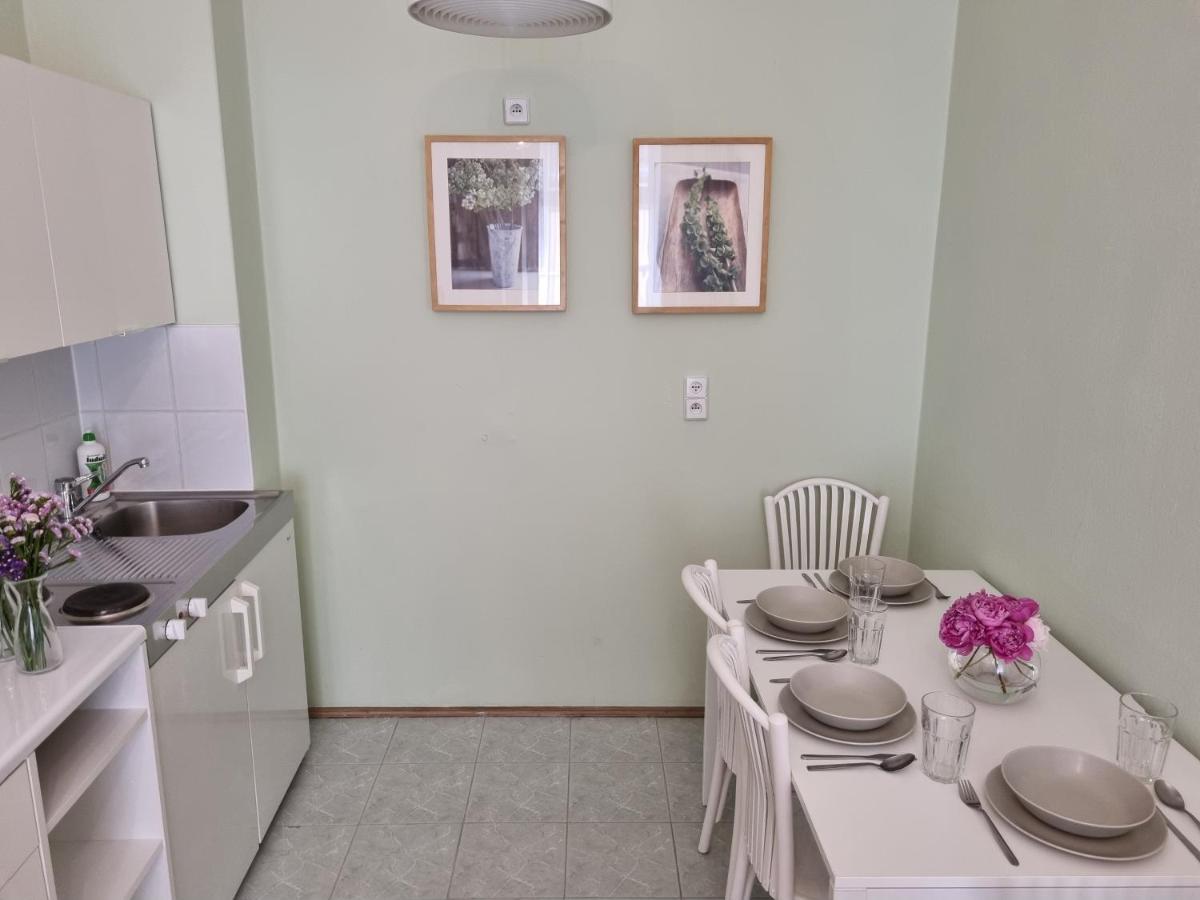 St. Mark Apartment คราคูฟ ภายนอก รูปภาพ